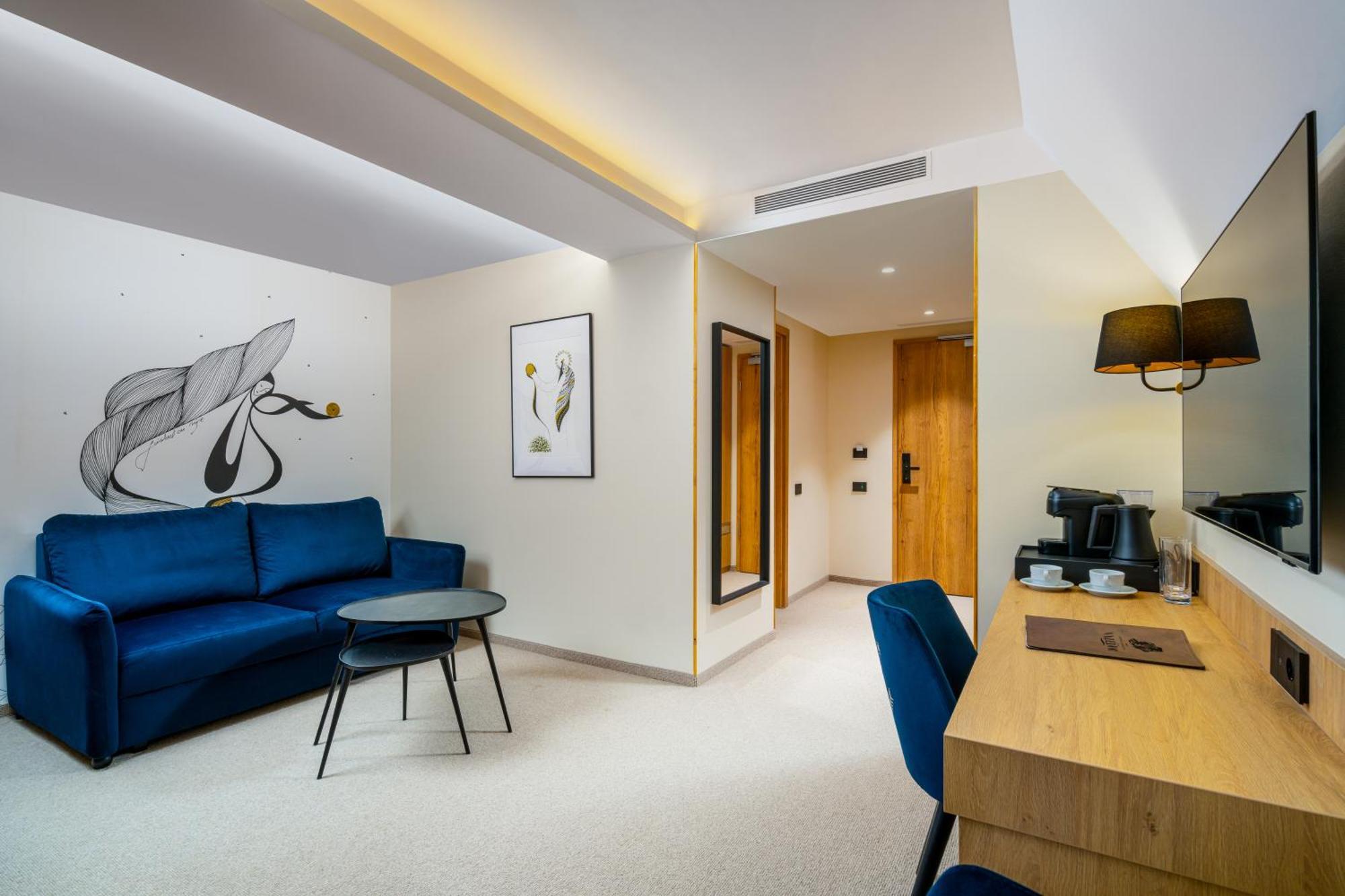 Hotel Valedor Boutique & Spa บุชเตนี ภายนอก รูปภาพ